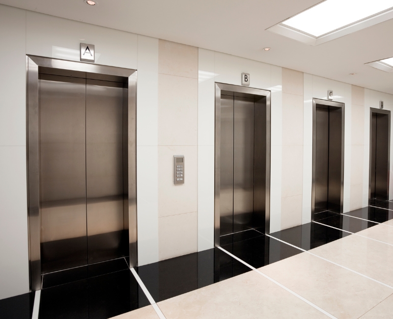 5 ưu điểm thang máy liên doanh so với thang máy nhập khẩu