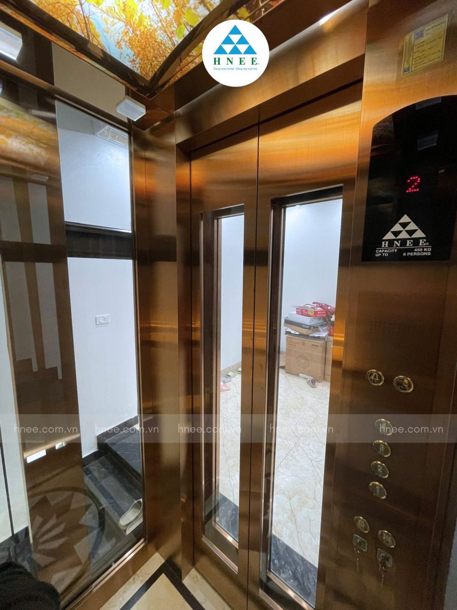 BÀN GIAO THANG MÁY GIA ĐÌNH CHỊ VÂN ANH