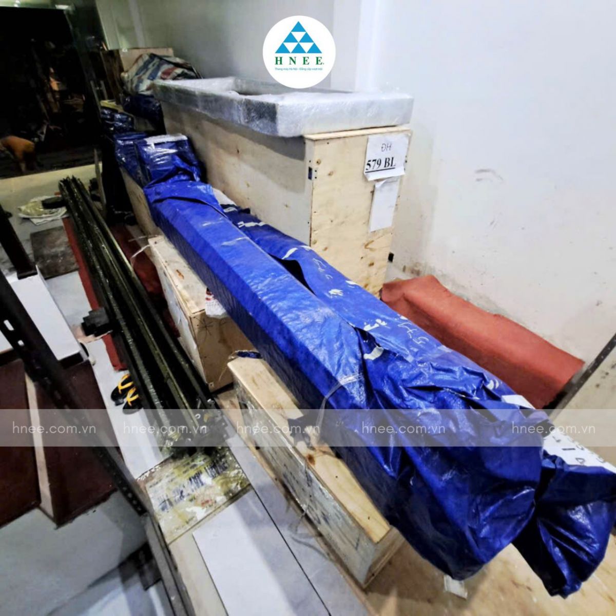 HÀNG VỀ CÔNG TRÌNH ANH ĐỨC