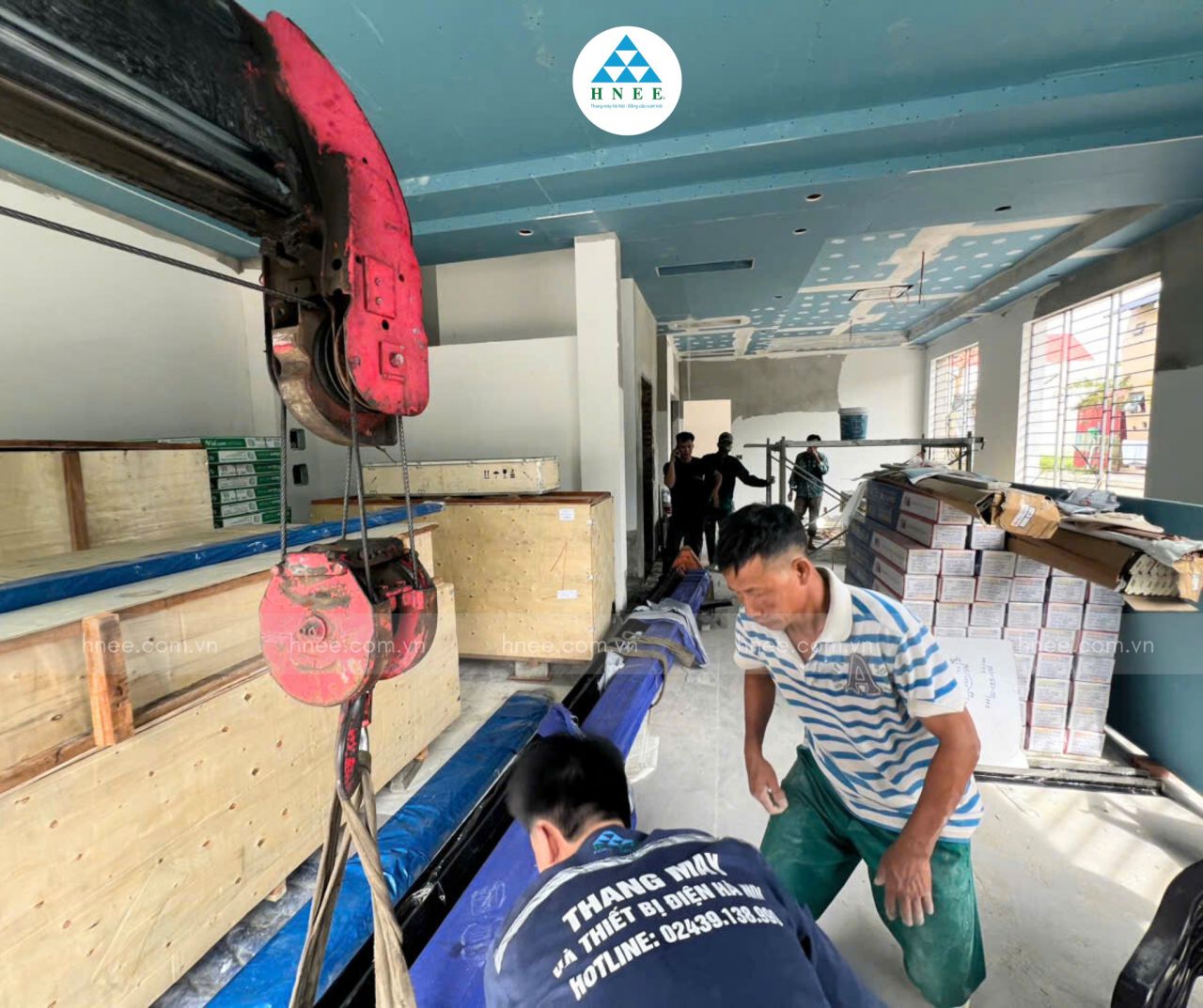 HÀNG VỀ CÔNG TRÌNH THẦY NHỊ