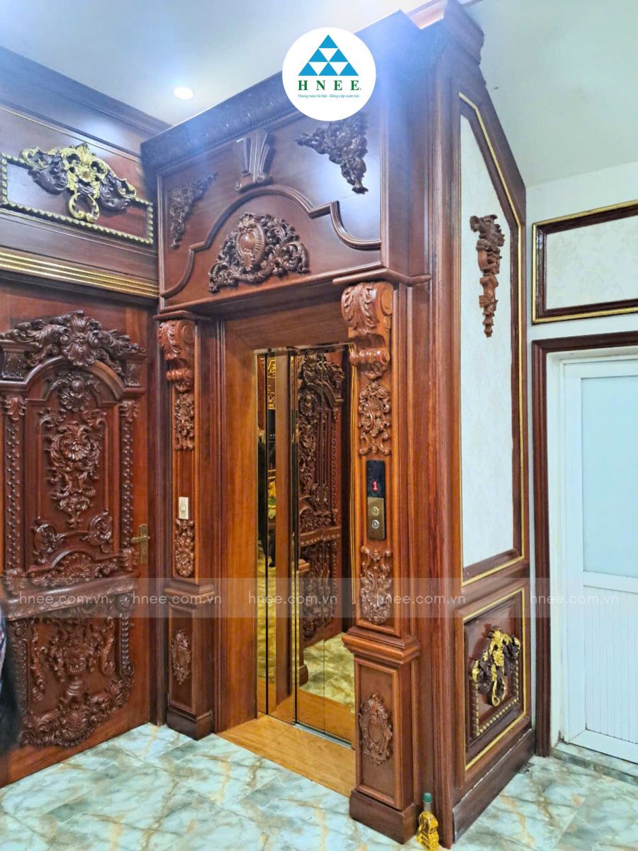 BÀN GIAO THANG MÁY CHO GIA ĐÌNH ANH CHIẾN