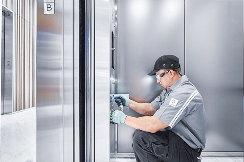 giá bảo trì thang máy một năm