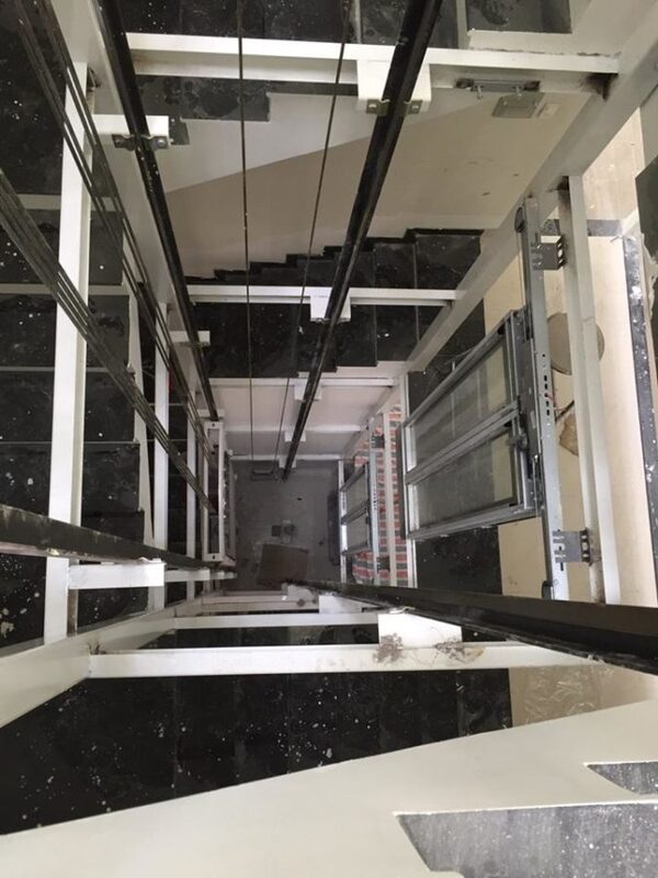 Những điều bạn cần biết về khung thang máy trên thị trường 