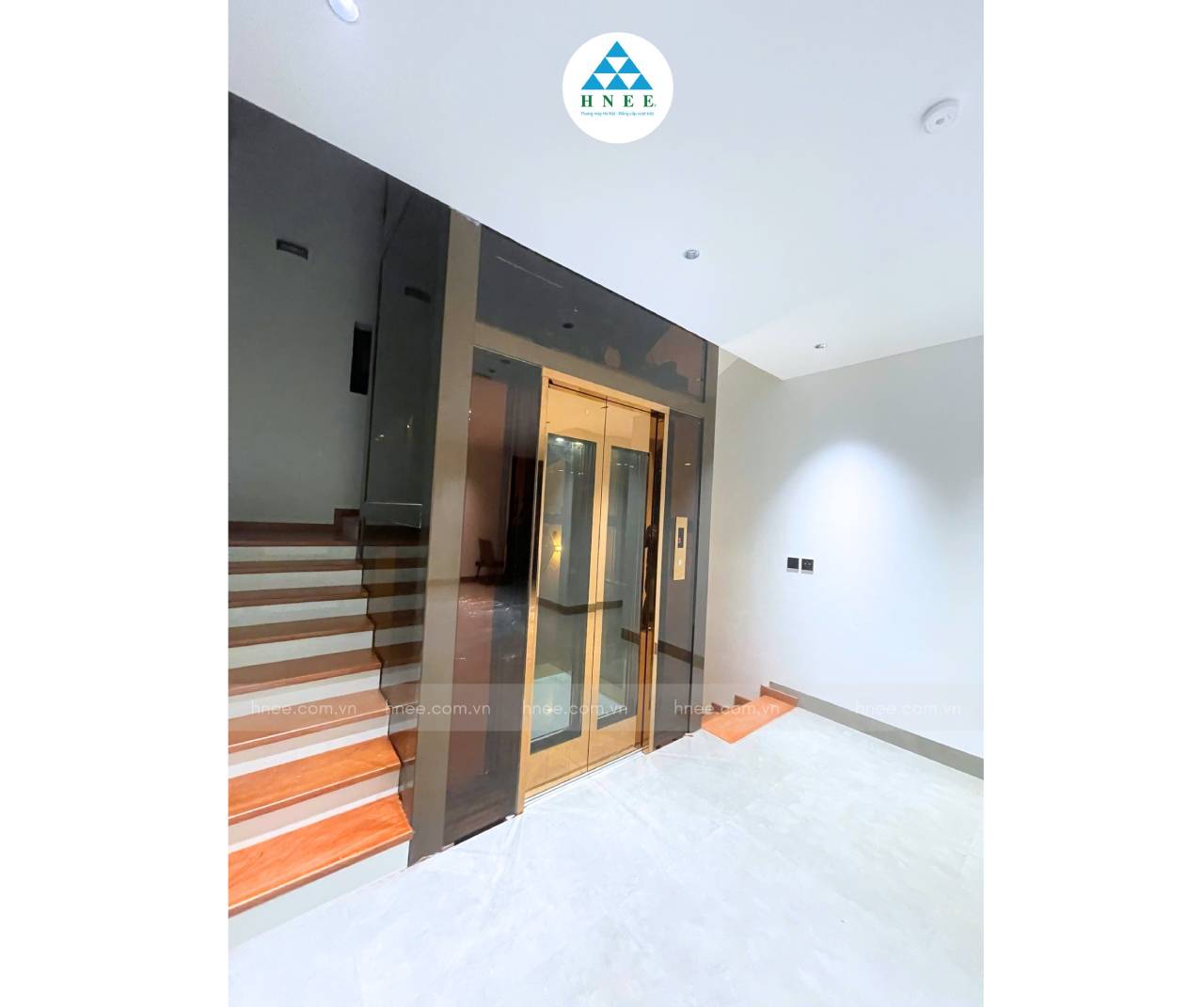 lắp đặt thang máy cho nhà nhỏ hẹp