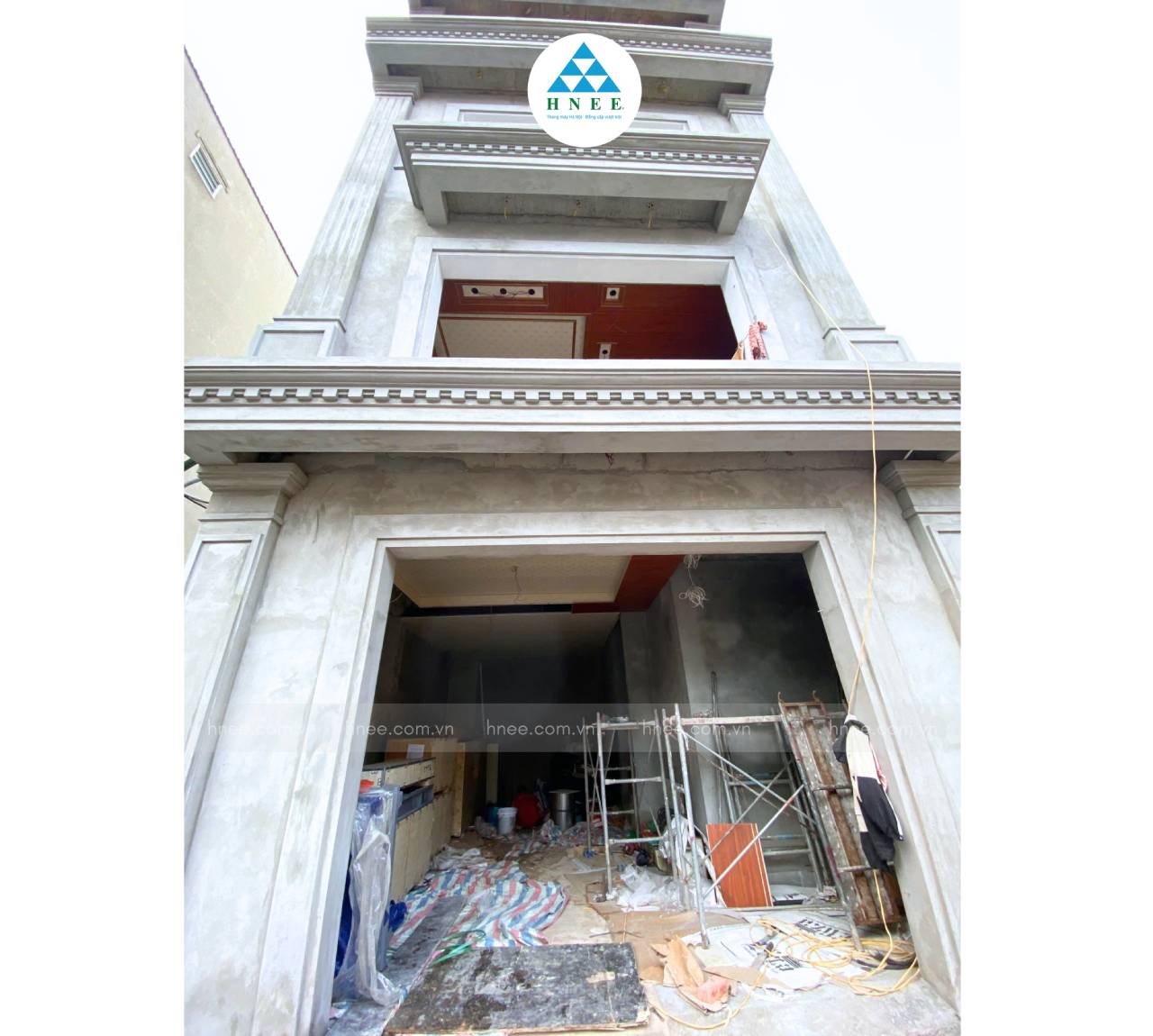 lắp đặt thang máy cho nhà nhỏ hẹp