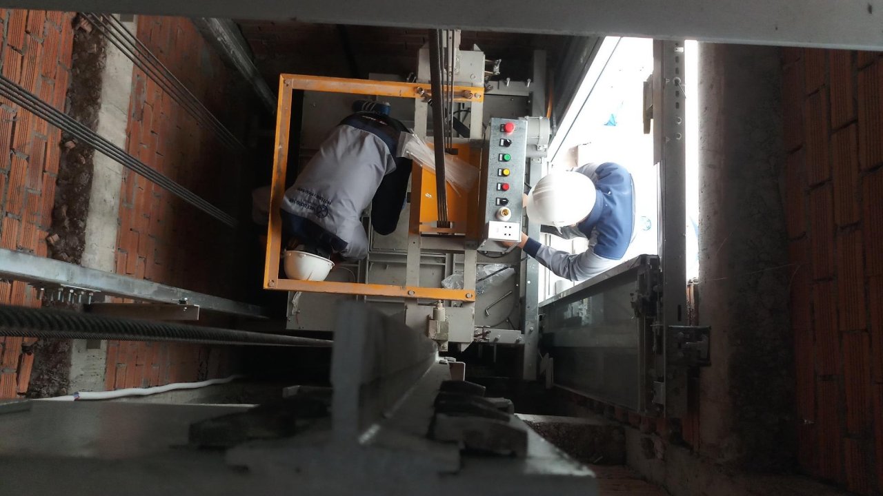 Quy trình lắp đặt thang máy chuẩn 10 bước
