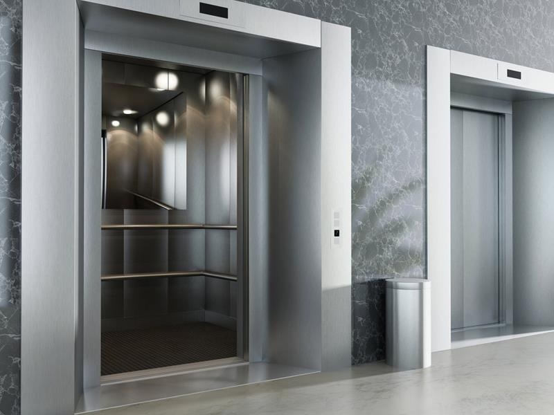 so sánh giá thang máy Fuji và Mitsubishi