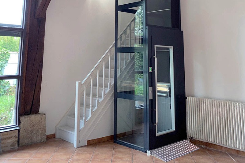 thang máy Fuji hố pit nông