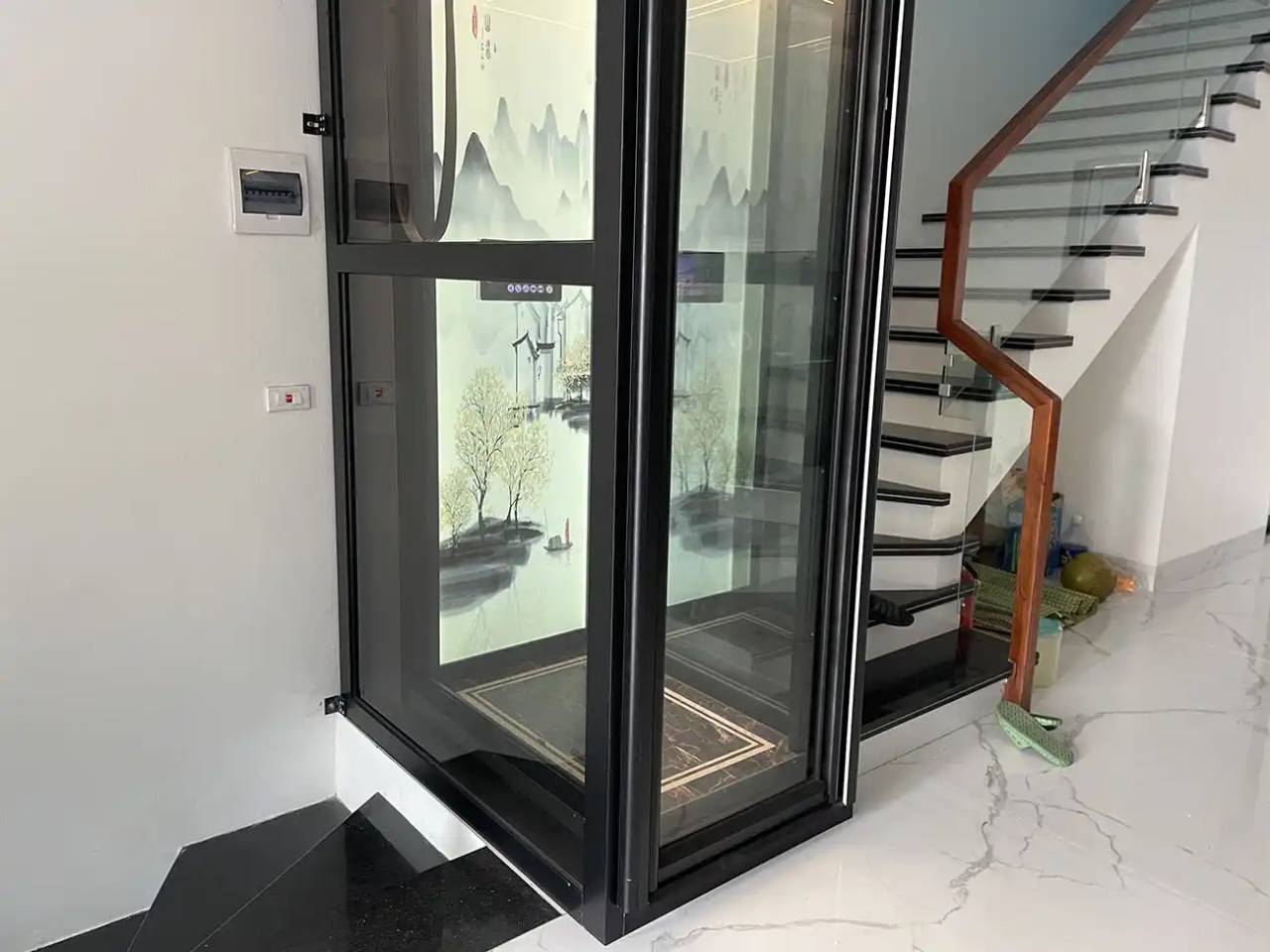 thang máy không hố pit hoạt động như thế nào