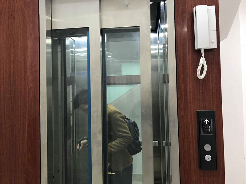 thang máy mitsubishi nhật bản