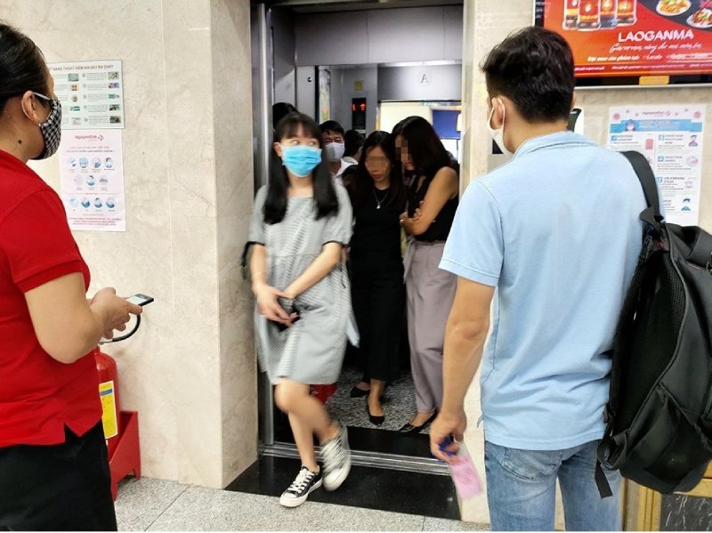 thang máy quá tải có nguy hiểm không