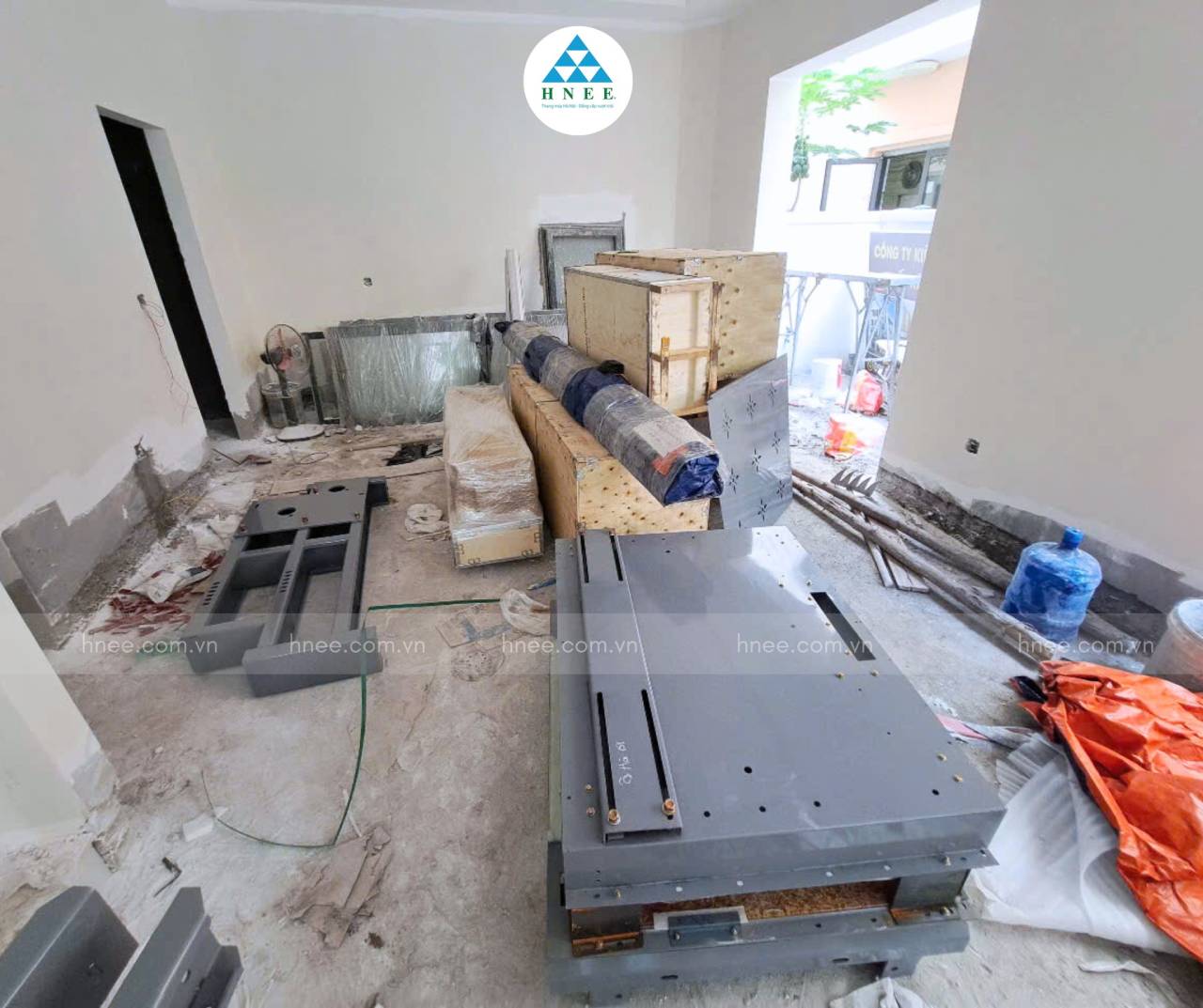 Quy trình lắp đặt thang máy gồm những giai đoạn nào