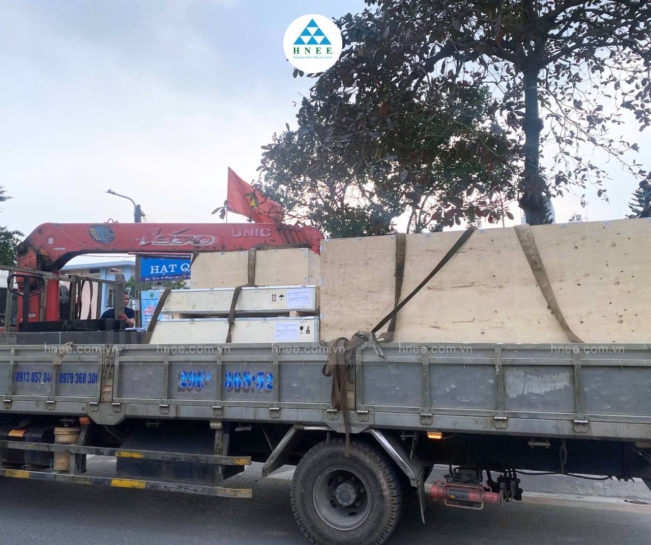 thông số kỹ thuật thang máy 1000kg