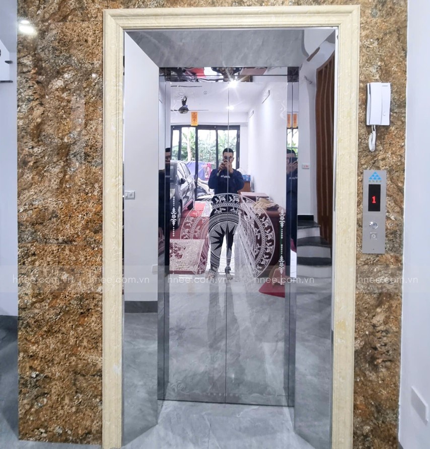 BÀN GIAO THANG MÁY HNEE - GIA ĐÌNH ANH CƯƠNG, THANH AM, HÀ NỘI