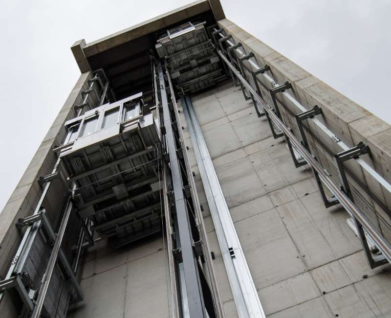 Thử nghiệm an toàn thang máy bằng tháp thử nghiệm thang máy bạn cần biết