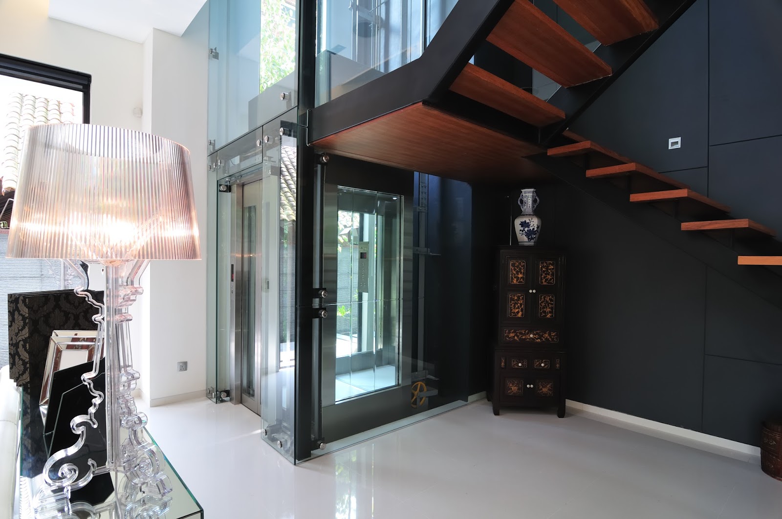 Cách lựa chọn thang máy gia đình phù hợp với căn nhà