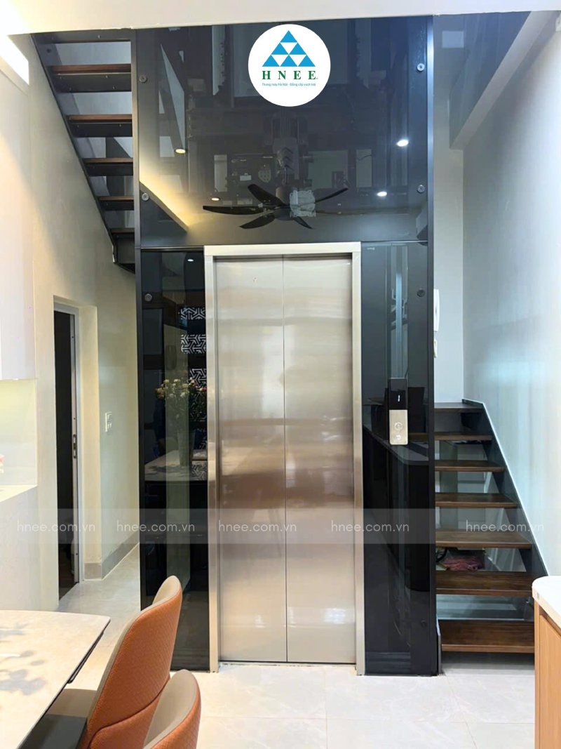 Cách chọn vị trí đặt thang máy trong nhà ống phù hợp diện tích và kết cấu